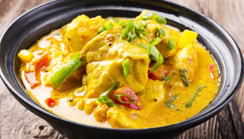 Curry de lotte au lait de coco