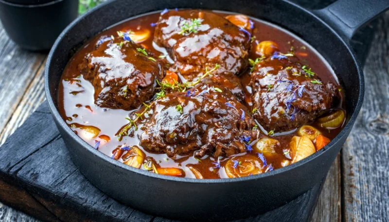 Joue de boeuf à la bourguignonne en cocotte minute
