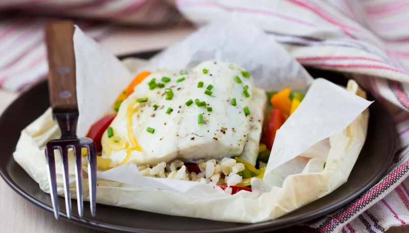 Papillotes de cabillaud au four