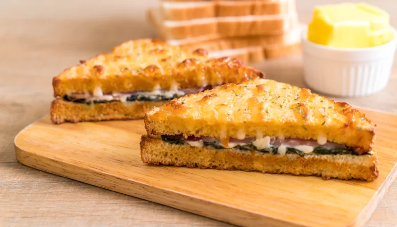 Croque-monsieur corse