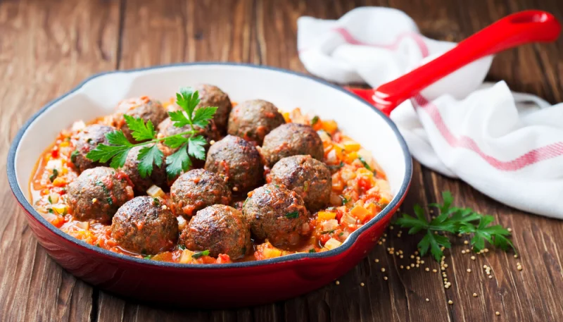 Keftas aux fèves et petits pois