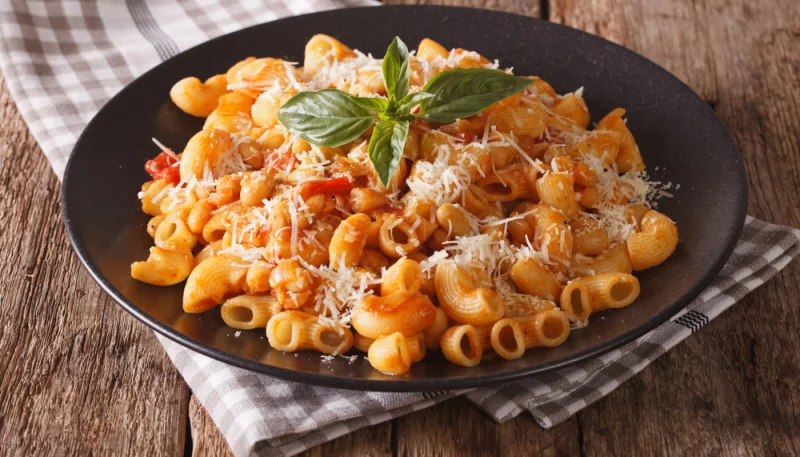 Macaronis aux oignons