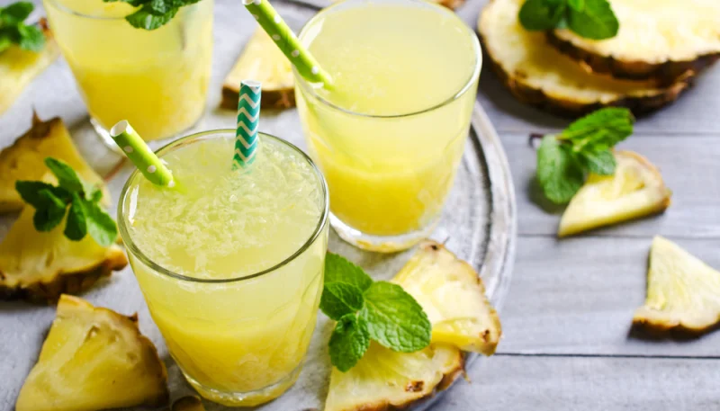Punch arrangé à l'ananas