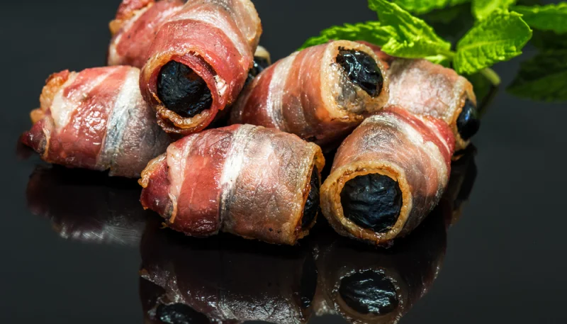 Pruneaux au lard