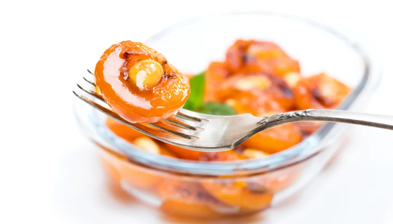 Abricots au caramel