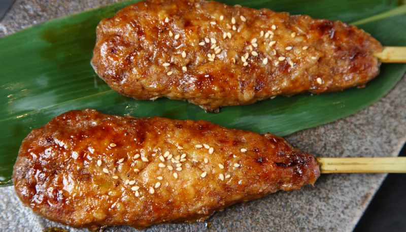 Brochettes de canard laquées