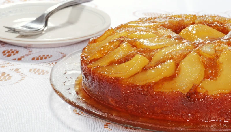 Gâteau fondant aux poires au micro-ondes