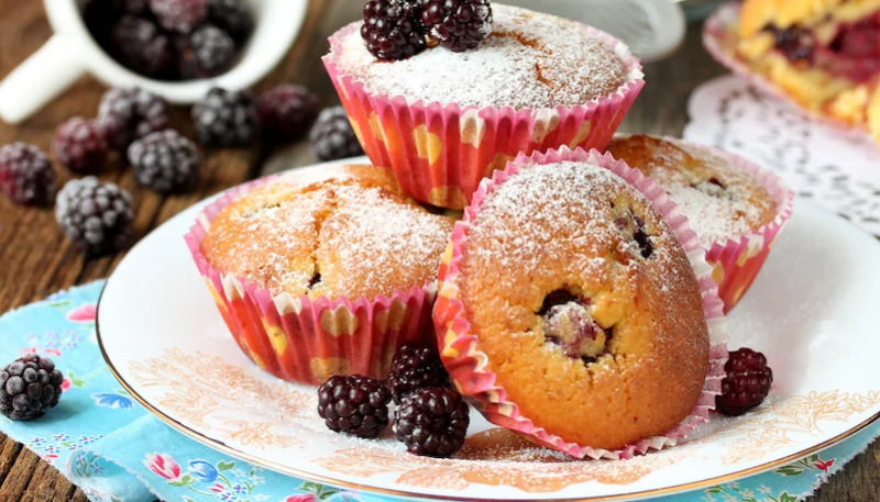 Financiers aux mûres