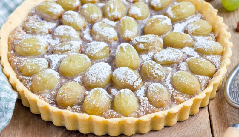 Tarte aux raisins et aux amandes