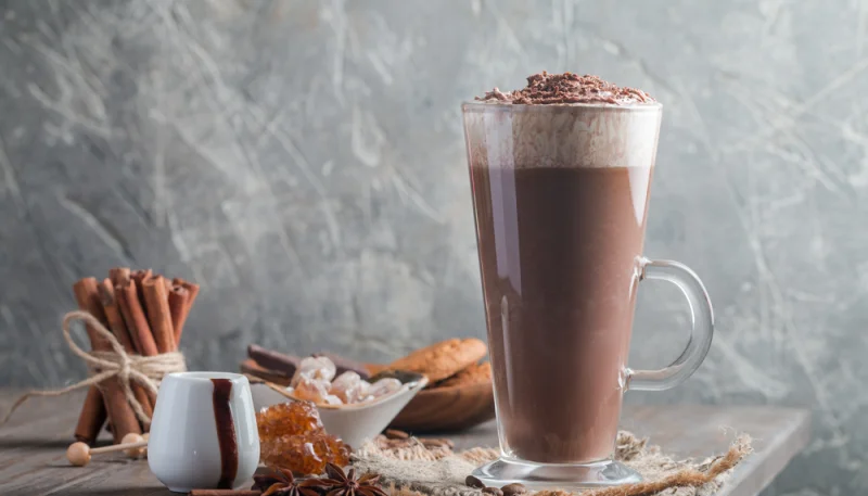 Chocolat viennois à la cannelle
