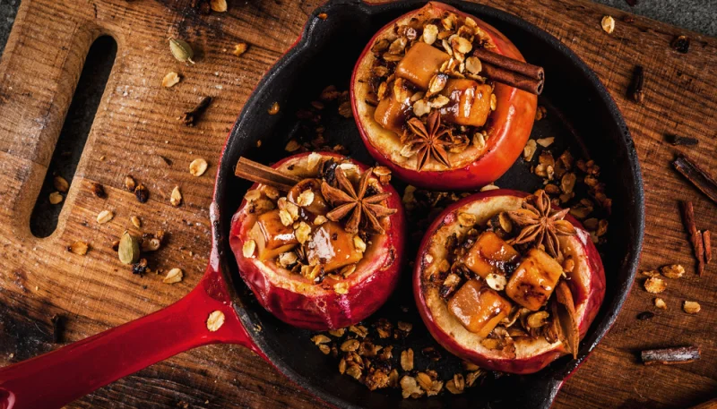 Pommes au caramel et aux épices