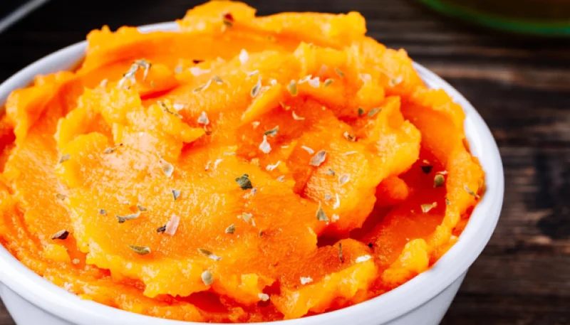 Purée de potimarron, pommes et sésame au four