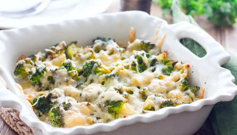 Gratin de brocolis au poulet