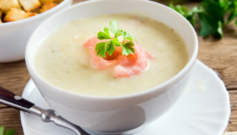 Soupe aux poireaux et crevettes