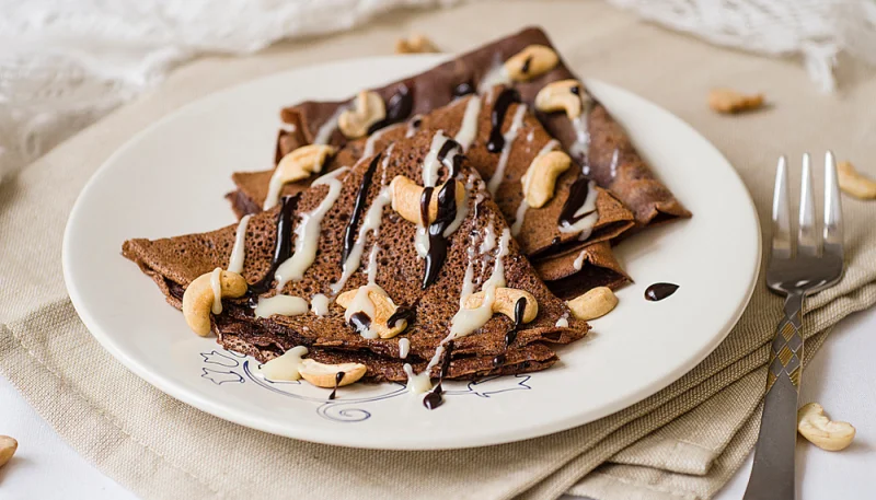 Crêpes au chocolat et lait de coco
