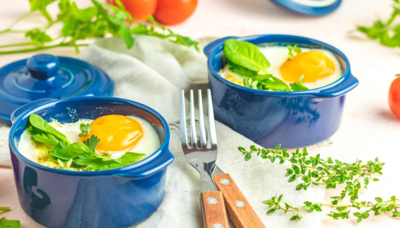 Oeufs cocotte au reblochon