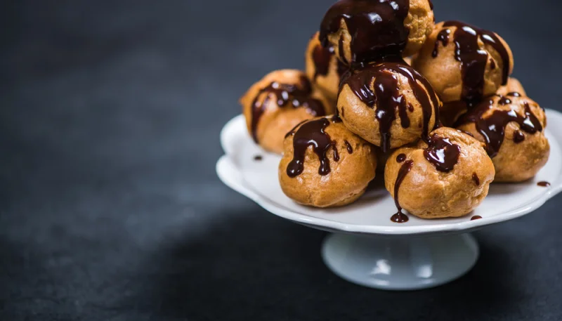 Profiteroles au chocolat maison