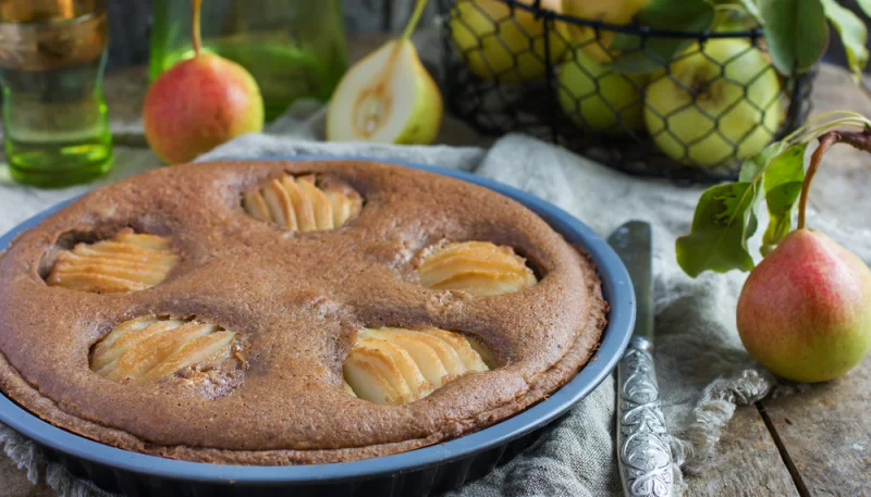 Tarte aux poires à la crème de pain d'épices
