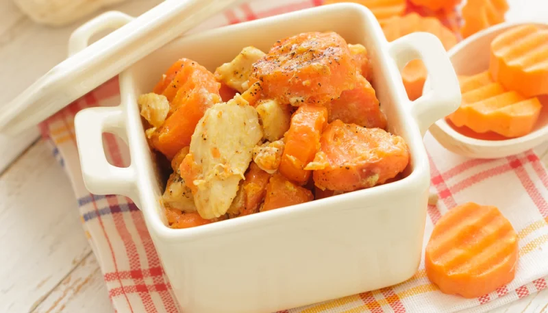 Blancs de poulet aux carottes