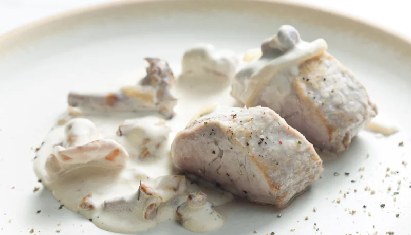 Filet mignon de porc sauce aux morilles