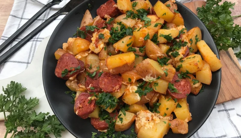 Poêlée de pommes de terre au chorizo maison