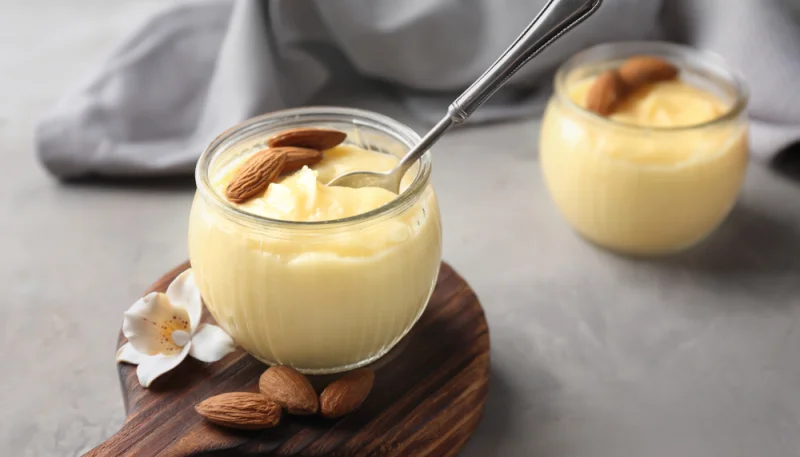 Crème vegan aux amandes et noisettes