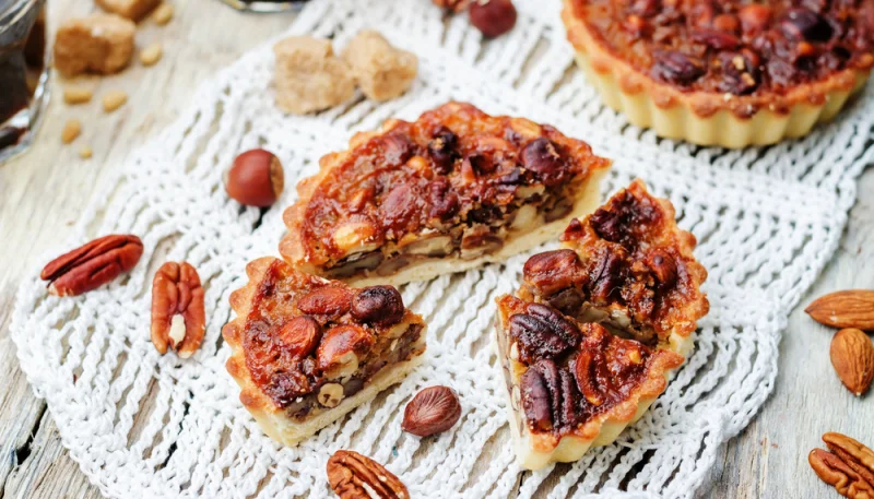Tarte facile au miel et noix