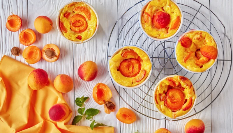Clafoutis abricots, miel et thym
