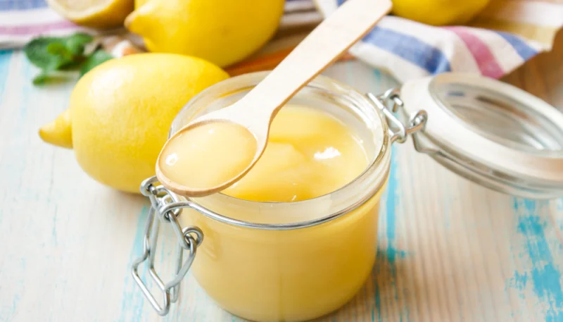 Crème au citron et au rhum