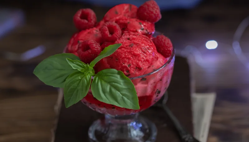 Sorbet framboises basilic