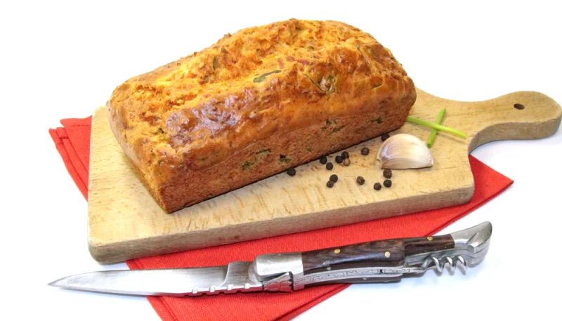 Cake au thon et poivrons