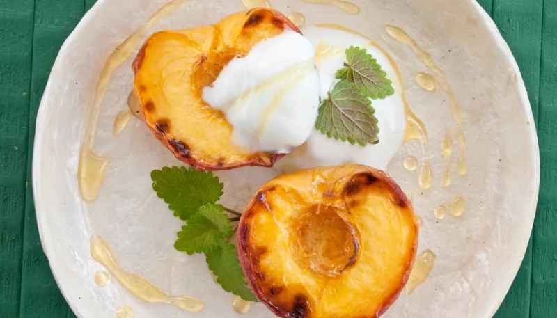Nectarine rôtie au miel