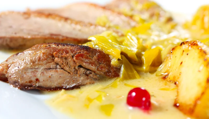 Magret de canard aux coings poêlés