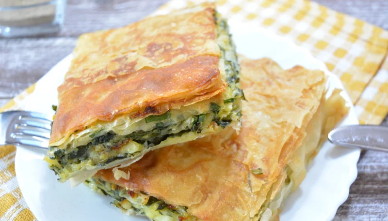 Tourte aux blettes, roquefort et noix