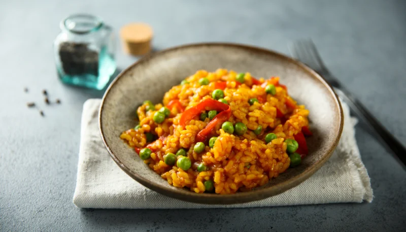 Riz sauté aux petits légumes