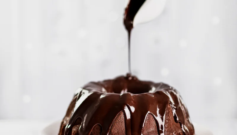Glaçage au chocolat noir