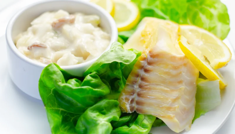 Poisson poché à la mayonnaise