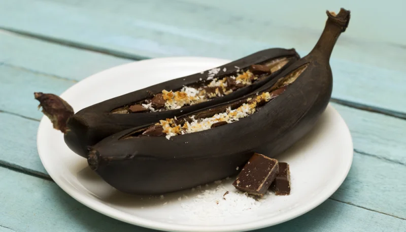 Bananes farcies au chocolat et à la guimauve
