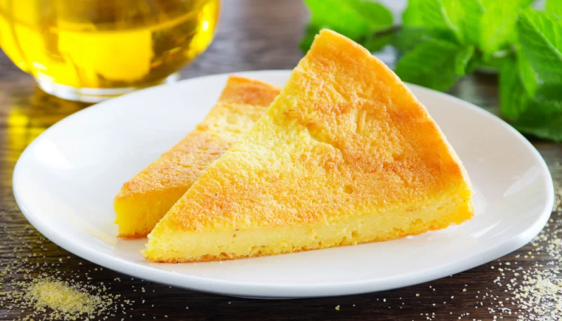 Gâteau de polenta salé