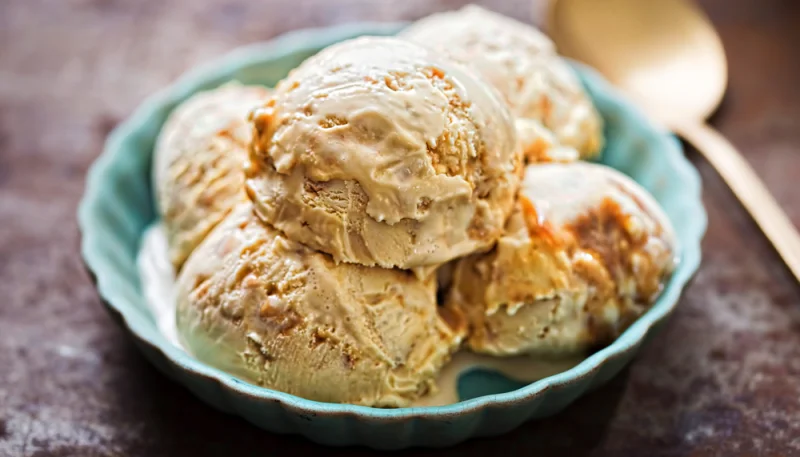 Glace au caramel au beurre salé