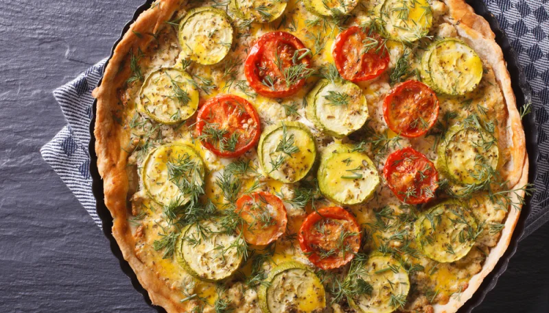 Quiche à la tomate et à la courgette