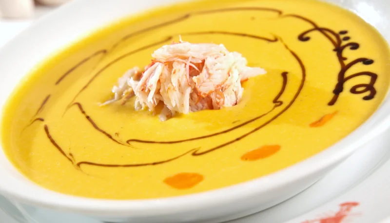 Crème de potiron au crabe
