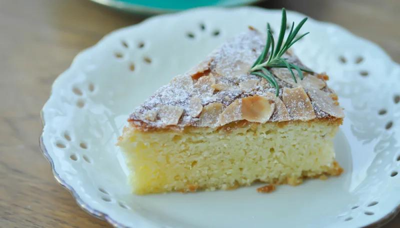 Gâteau au lait d'amande