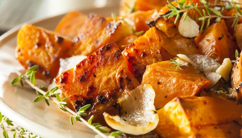 Patate douce rôtie au four