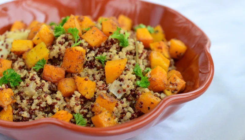 Salade de quinoa et courge butternut