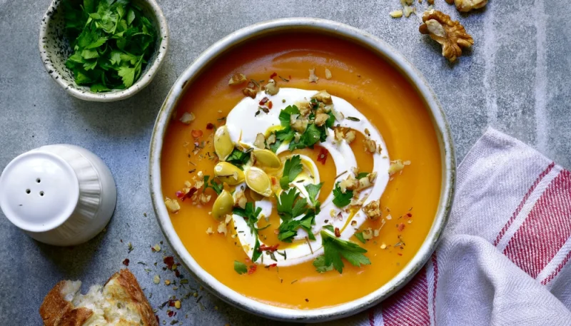 Velouté de butternut aux noix
