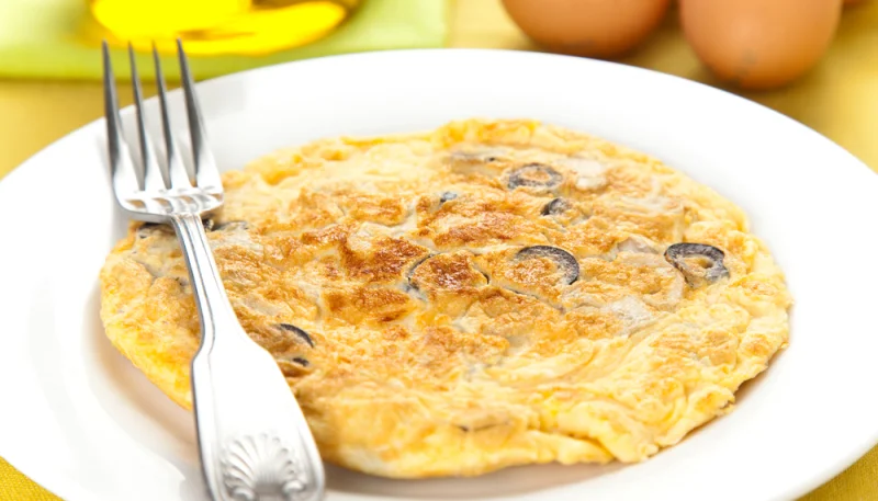 Omelette aux pommes de terre et champignons