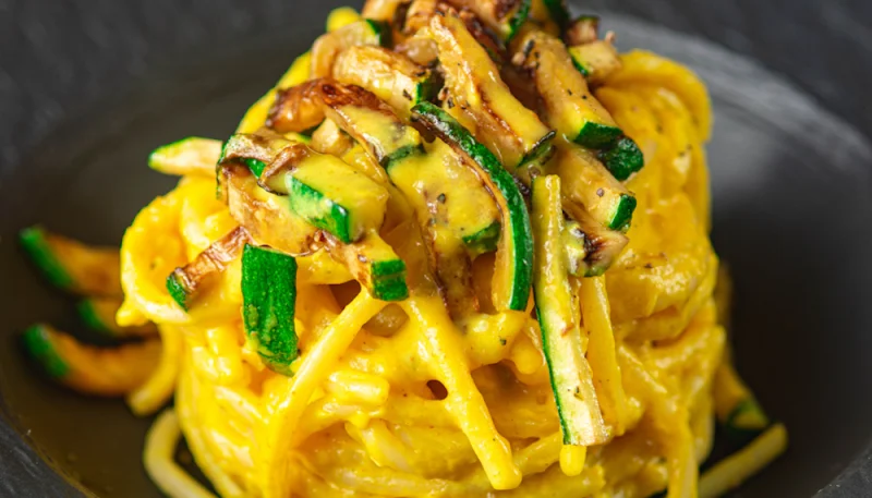 Pâtes à la carbonara végétarienne
