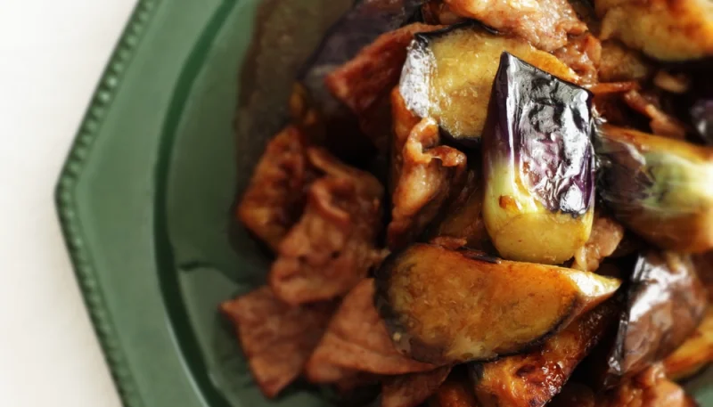 Ragoût de porc et aubergines
