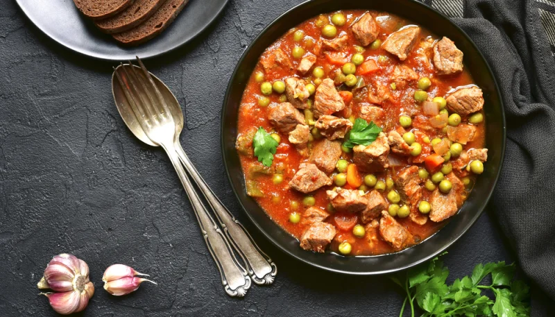 Sauté d'agneau aux petits pois